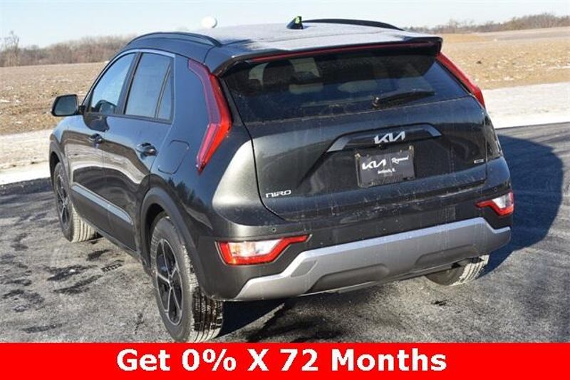 New 2025 Kia Niro EXImage 5