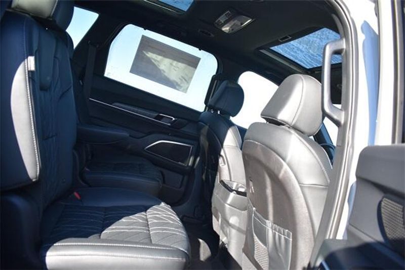 New 2025 Kia Telluride SX X-LineImage 16