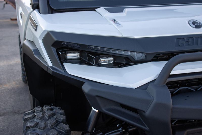 NEW 2026 CAN-AM DEFENDER MAX LIMITED CAB HD11 Image 10
