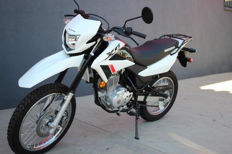 2024 Honda XR150L Image 3