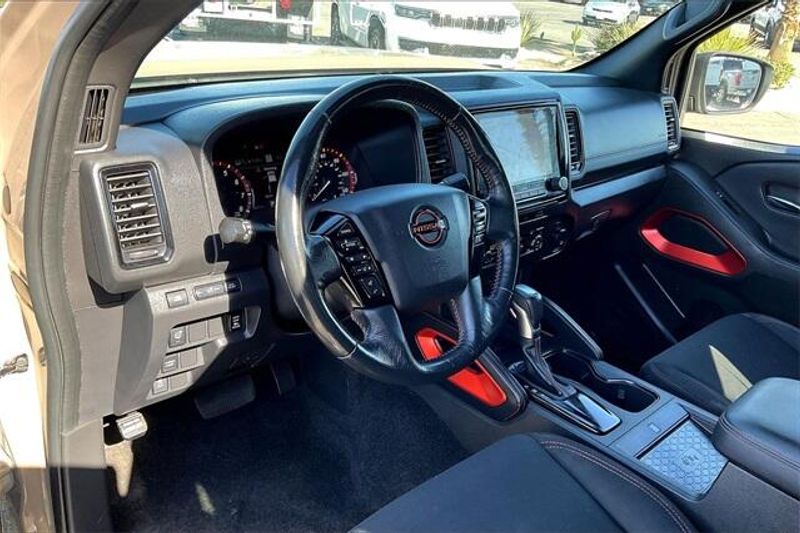 Used 2023 Nissan Frontier PRO-XImage 14