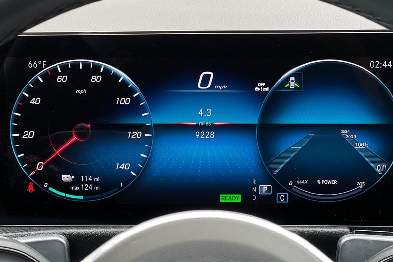 2023 Mercedes-Benz EQB 250+Image 31