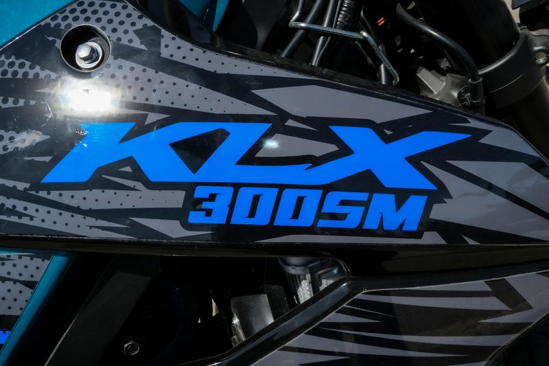 2022 Kawasaki KLX 300SM EBONYImage 7