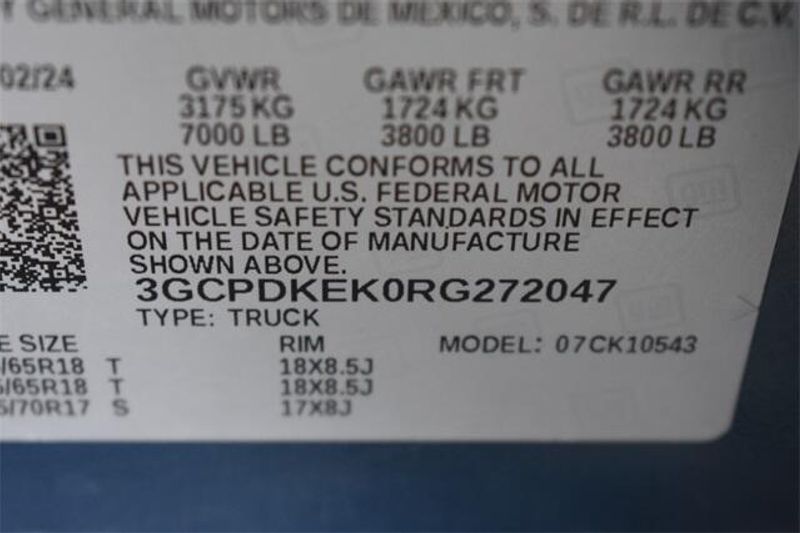 Used 2024 Chevrolet Silverado 1500 LTImage 36