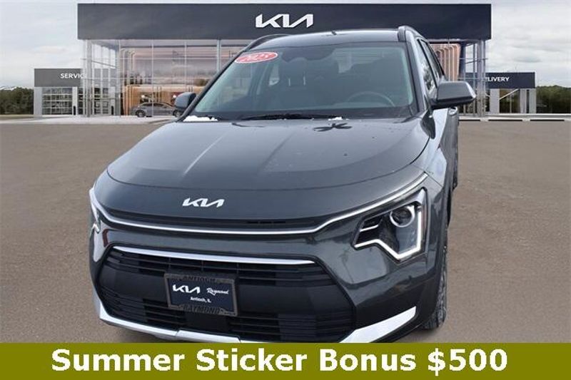 2025 Kia Niro EXImage 7