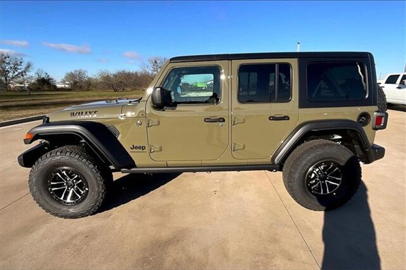 2025 Jeep Wrangler 4-door WillysImage 13