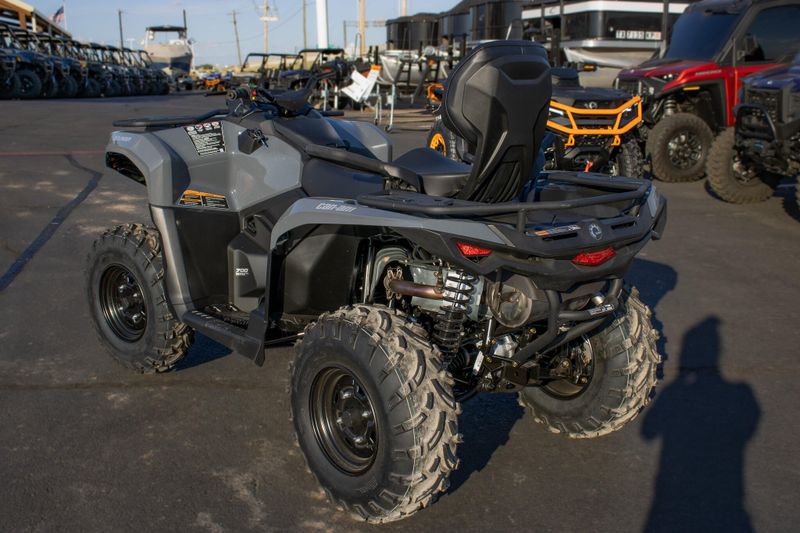 NEW 2026 CAN-AM OUTLANDER MAX DPS 700 Image 6
