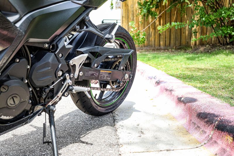 2023 Kawasaki NINJA 400 ABS Image 4