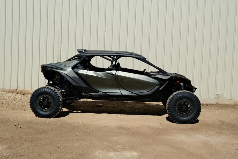 NEW 2026 CAN-AM MAVERICK R MAX X RC WITH SMARTSHOX 999T DCT Image 2