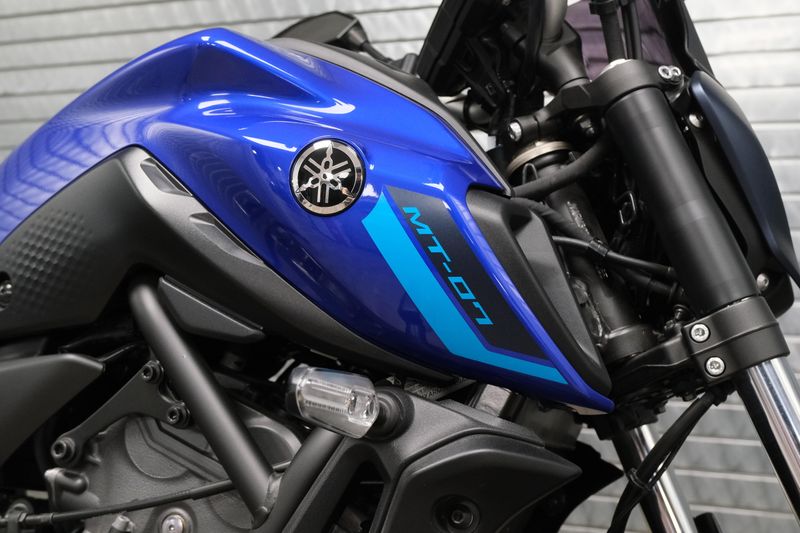 USED 2022 YAMAHA MT-07 Image 10