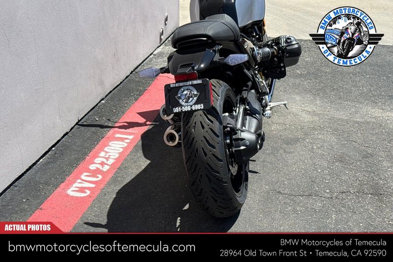 2025 BMW R 12 nineTImage 7