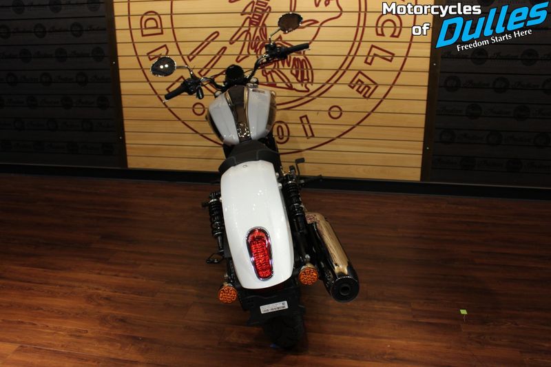 2025 Indian Motorcycle Scout Classic Ltd w/ Tech Pkg Image 6