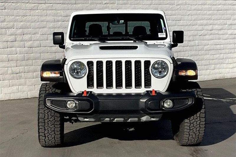 2021 Jeep Gladiator MojaveImage 2