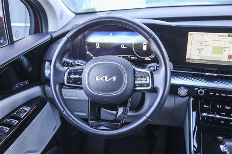 2022 Kia Carnival SX PrestigeImage 16