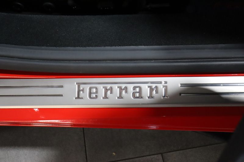 2022 Ferrari F8 Spider Base