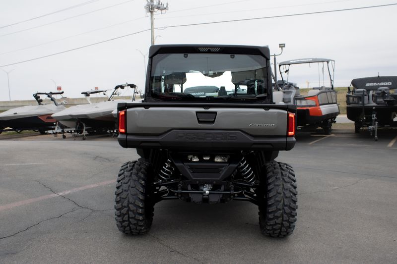 2025 Polaris RANGER CREW XD 1500 NORTHSTAR EDITION ULTIMATE TITANIUM METALLIC GLOSSImage 14