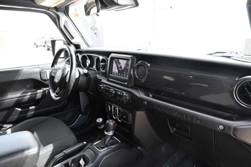2021 Jeep Wrangler Unlimited Sport AltitudeImage 16