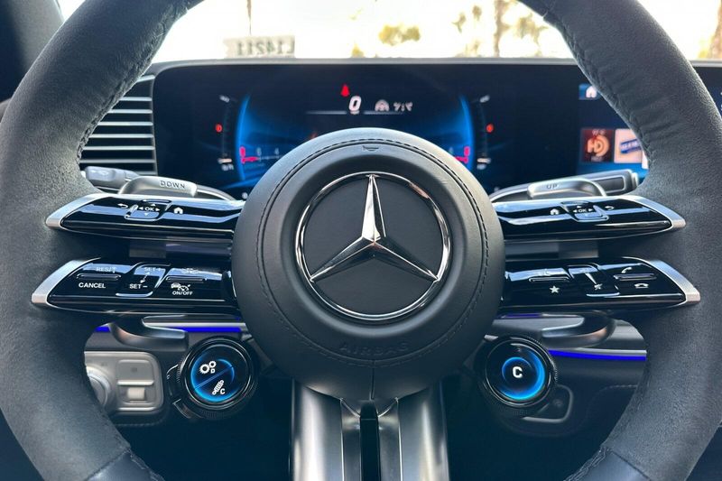 Used 2024 Mercedes-Benz GLE 53 AMGImage 28