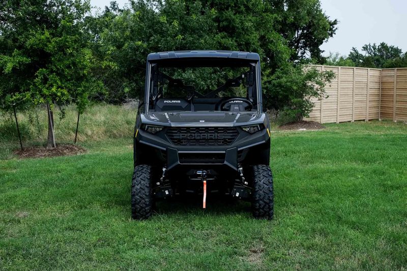 New 2025 Polaris RANGER CREW 1000 PREMIUM GRANITE GRAY Image 10