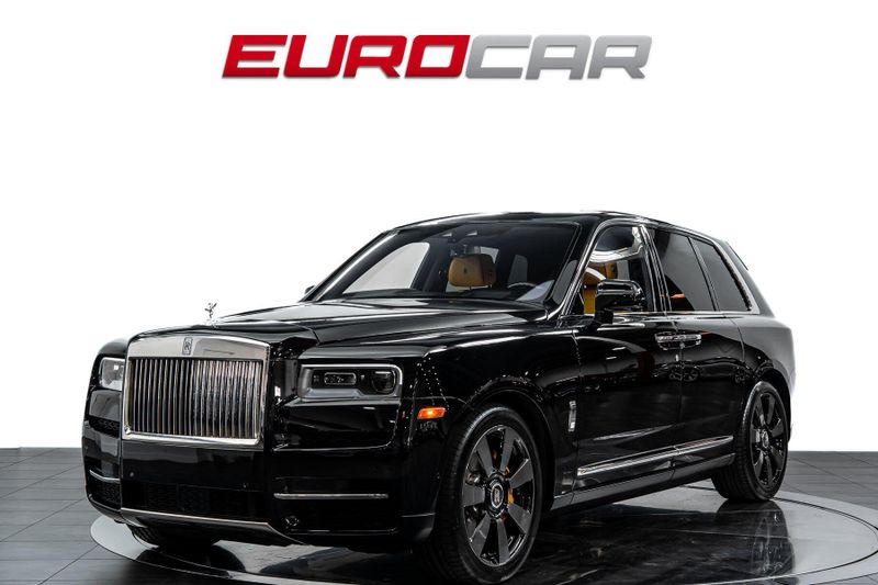 2023 Rolls-Royce Cullinan *STARLIGHT HEADLINER * REAR PICNIC TABLES*