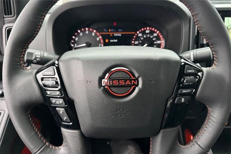 New 2025 Nissan Frontier PRO-XImage 19