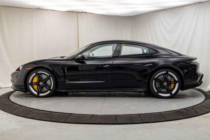 2024 Porsche Taycan Turbo SImage 2