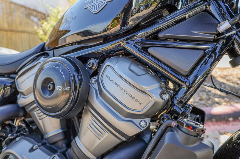 USED 2024 HARLEY SPORTSTER NIGHTSTER Image 4