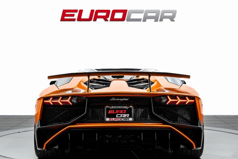 Used 2016 Lamborghini Aventador LP750-4 SuperVeloce *HUGE CARBON OPTIONS*Image 5