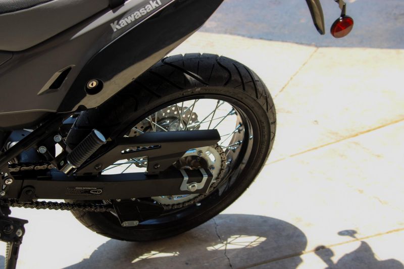 2025 Kawasaki KLX 230SM ABS BATTLE GRAY Image 9