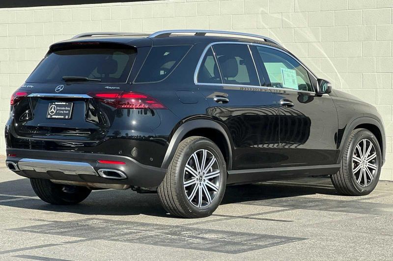 2024 Mercedes-Benz GLE 450eImage 4