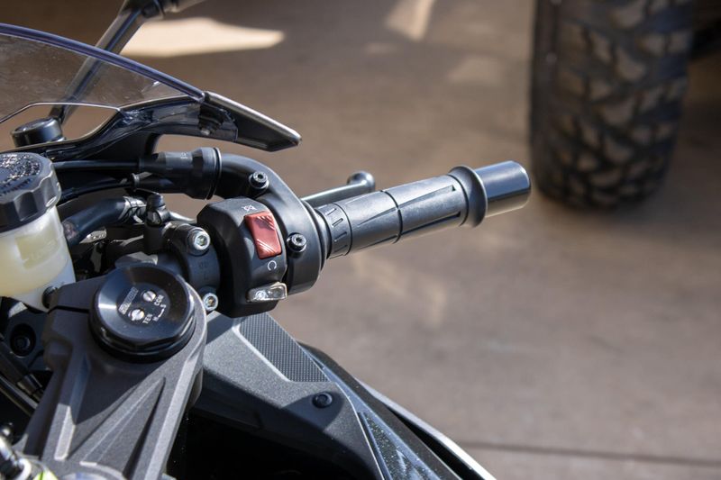 NEW 2026 KAWASAKI NINJA ZX6R ABS Image 17