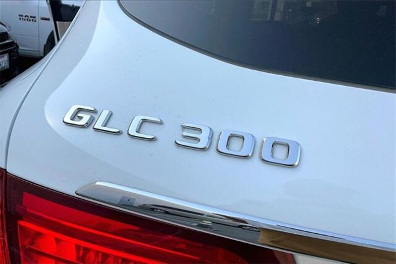 2019 Mercedes-Benz GLC 300 300Image 31