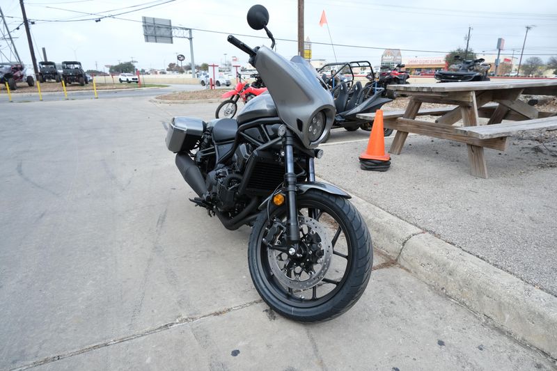 2025 Honda REBEL 1100T DCT GRAY METALLICImage 15