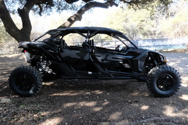 2025 Can-Am MAVERICK X3 MAX X RS TURBO RR TRIPLE BLACKImage 16