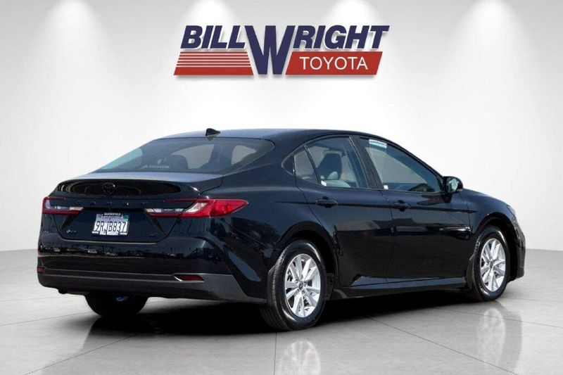 Used 2025 Toyota Camry LEImage 3