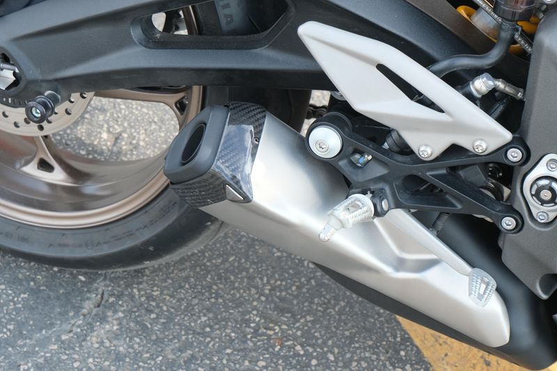 USED 2023 TRIUMPH STREET TRIPLE 765 RS Image 13
