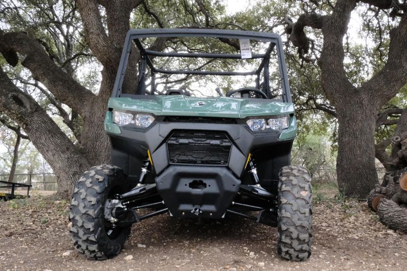 2025 Can-Am DEFENDER MAX DPS HD7 COMPASS GREENImage 16