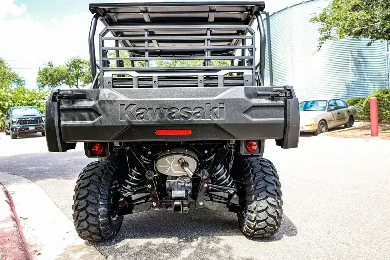 NEW 2026 KAWASAKI MULE PROFXT 1000 LE RANCH EDITION Image 13