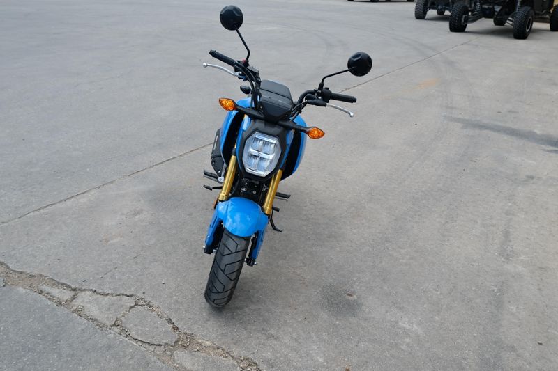 2025 Honda GROM CANDY BLUE Image 9