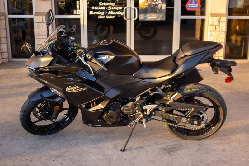 NEW 2026 KAWASAKI NINJA 500 ABS Image 1