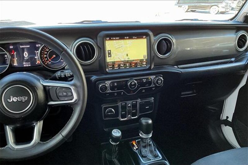 Used 2023 Jeep Wrangler SaharaImage 5