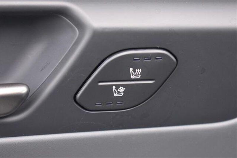 New 2026 Kia EV9 Light Long RangeImage 25