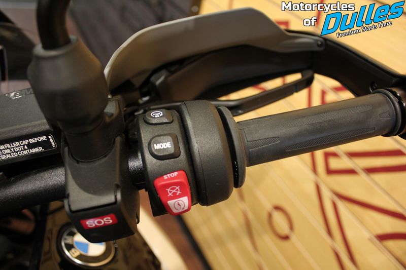 2025 BMW R1300GS ASA Image 13