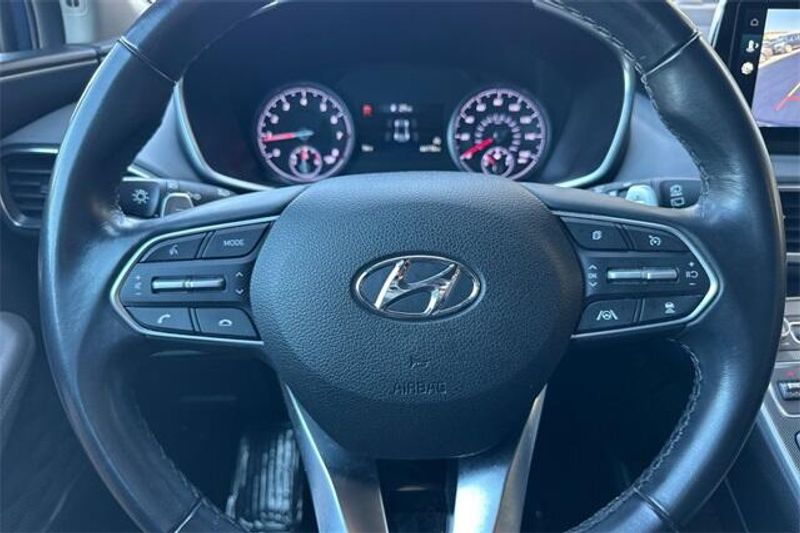 Used 2023 Hyundai Santa Fe SELImage 21