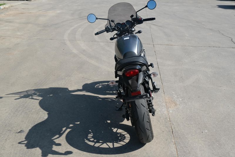 2023 Kawasaki Z650RS METALLIC MOONDUST GRAY AND EBONY Image 4