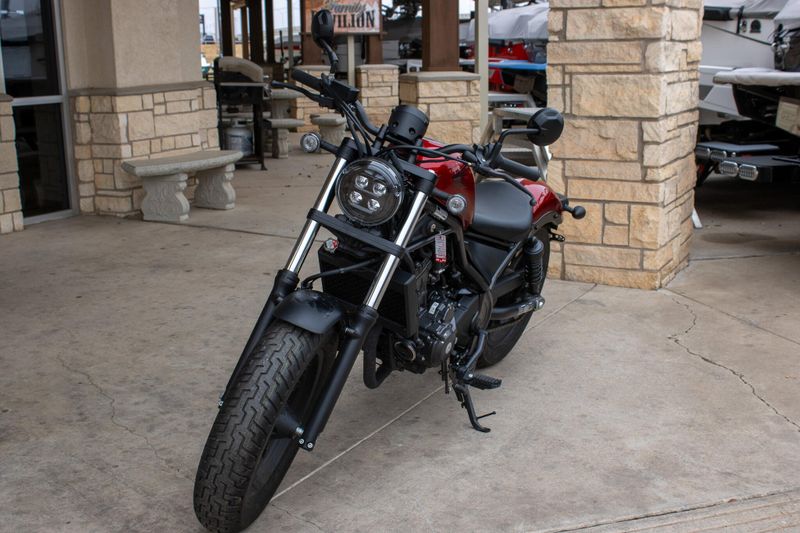 USED 2023 HONDA REBEL 300 ABS Image 2