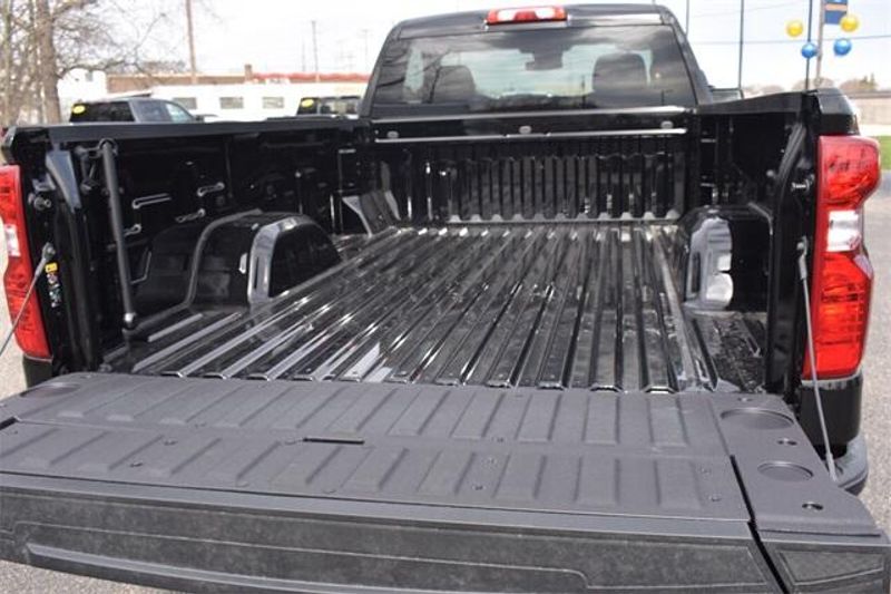 2025 Chevrolet Silverado 1500 WTImage 16