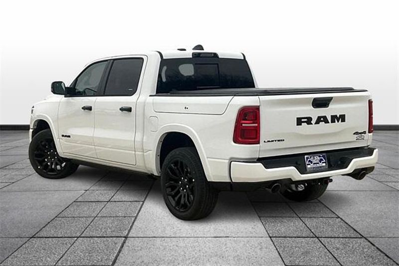 2025 RAM 1500 Limited Crew Cab 4x4 5