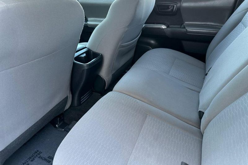 Used 2019 Toyota Tacoma SR5Image 11