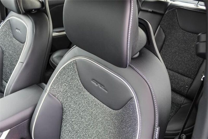 New 2025 Kia K4 GT-LineImage 25